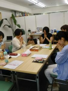 「いただきます」じゃないですよw今日１日で、お父さんの真実の姿が見れるように、おまじない☆